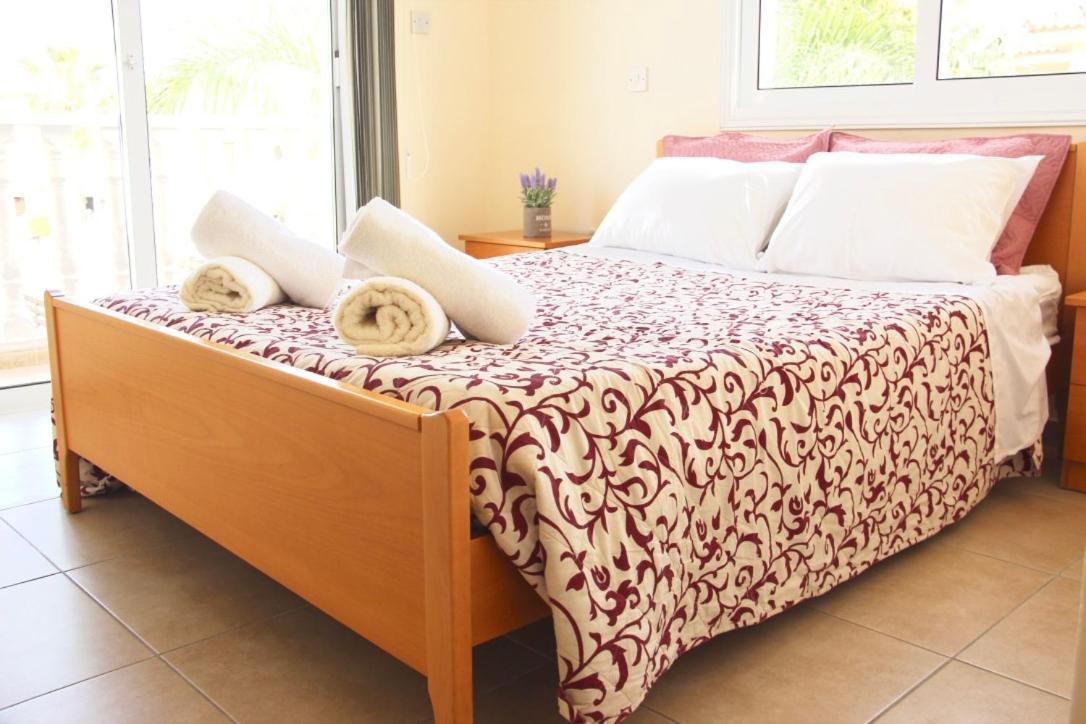 Villa Agnes Ayia Napa Eksteriør billede