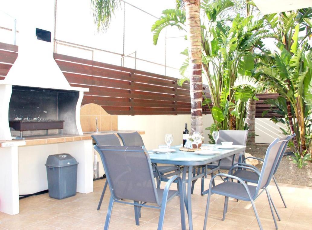 Villa Agnes Ayia Napa Eksteriør billede