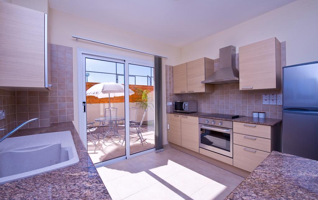 Villa Agnes Ayia Napa Eksteriør billede