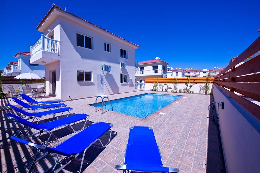 Villa Agnes Ayia Napa Eksteriør billede